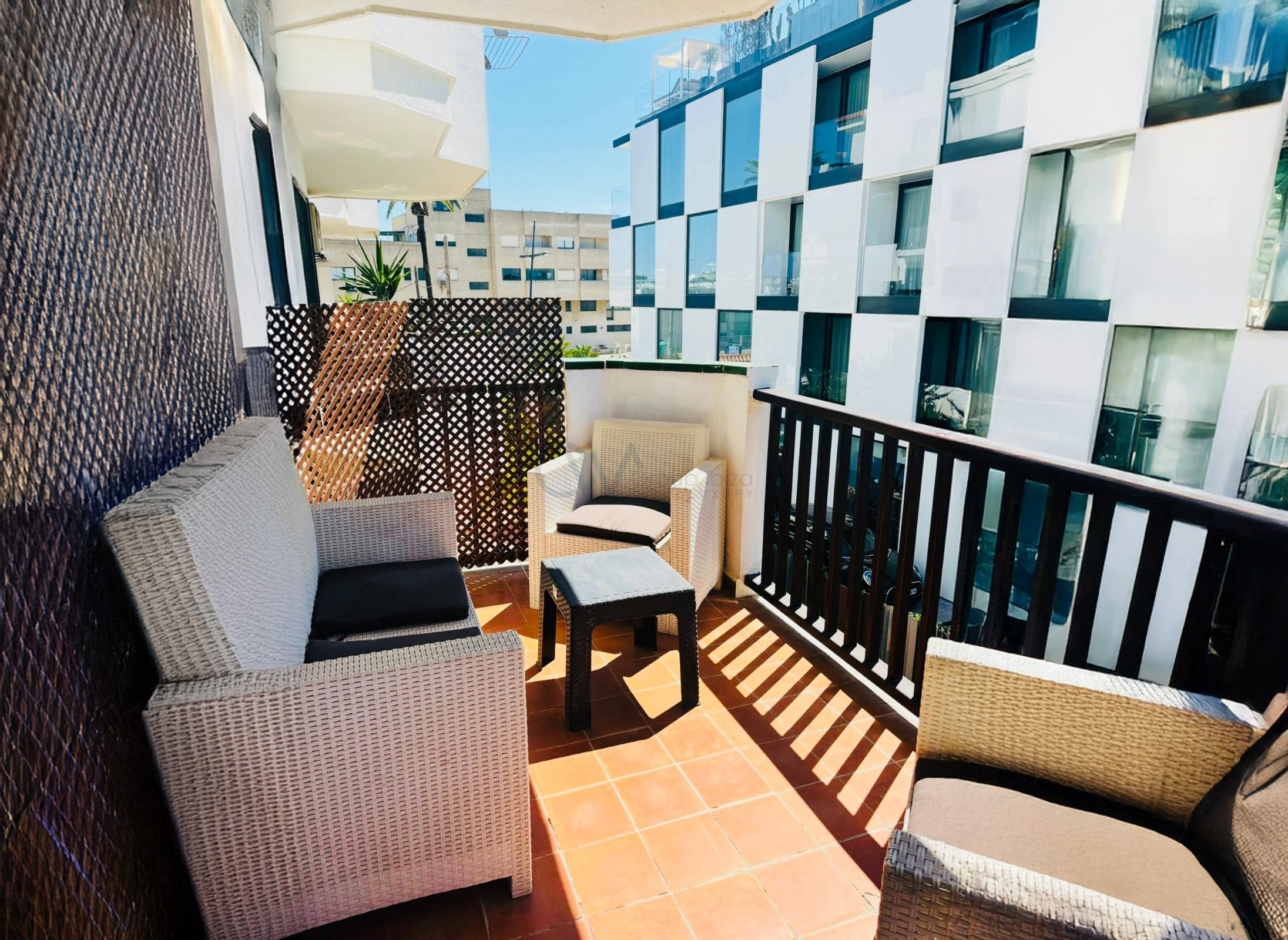Stylish and Bright Apartment in Marina Botafoch