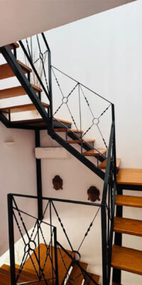 Elegante triplex-rijwoning met privétuin in Es Vivé Elegante triplex-rijwoning met privétuin in Es Vivé