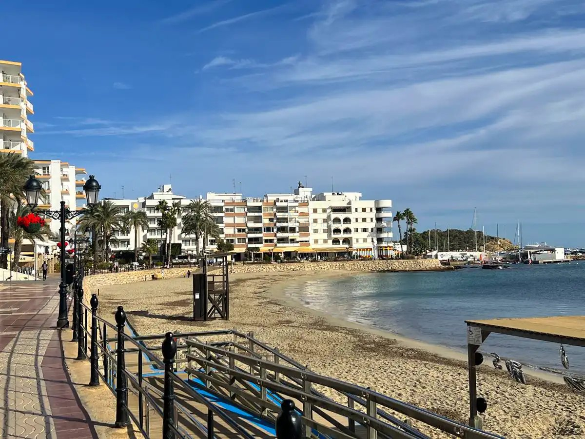 Santa Eulalia: Zugänglicher Luxus für Familien