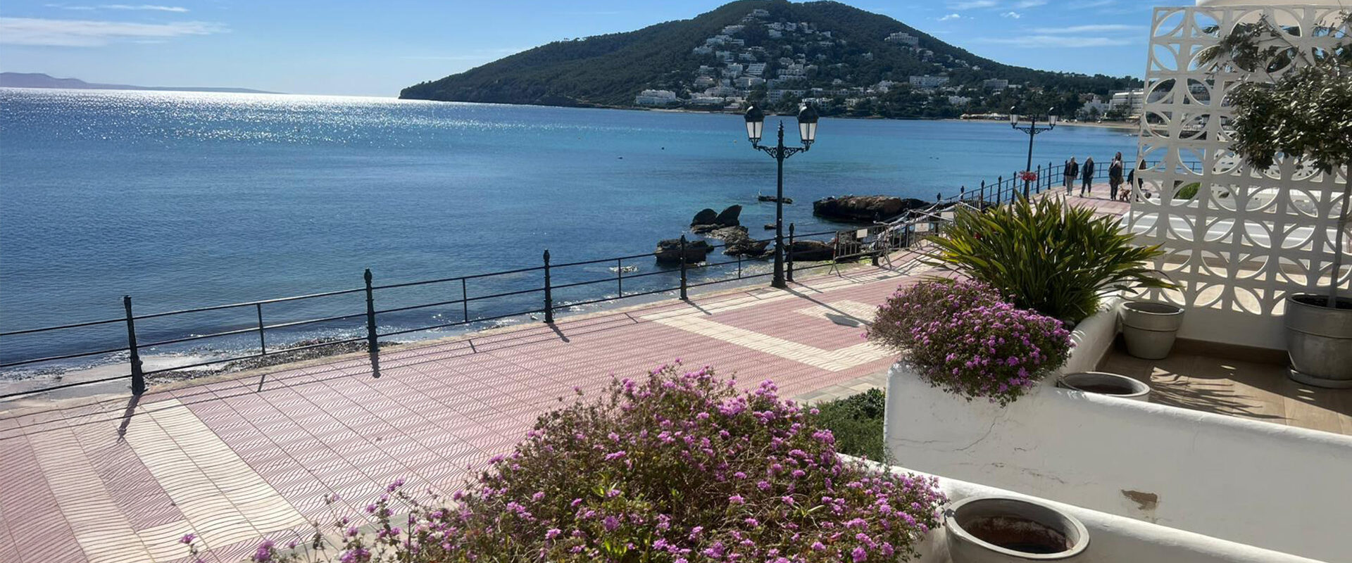 Seafront Apartment in Santa Eulalia