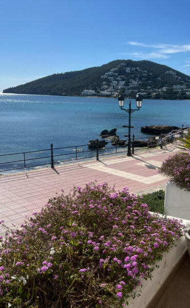 Seafront Apartment in Santa Eulalia