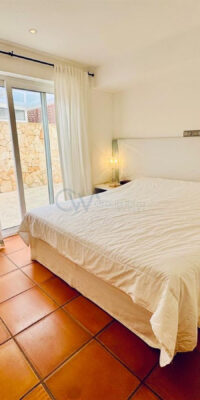 Exclusive Seafront Apartment With Direct Sea Access Exclusive Seafront Apartment With Direct Sea Access
