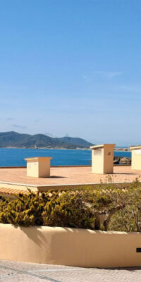 Exclusive Seafront Apartment With Direct Sea Access Exclusive Seafront Apartment With Direct Sea Access