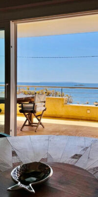 Exclusive Seafront Apartment With Direct Sea Access Exclusive Seafront Apartment With Direct Sea Access