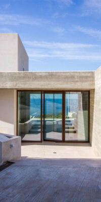 Moderne villa met zeezicht in Roca Llisa Moderne villa met zeezicht in Roca Llisa
