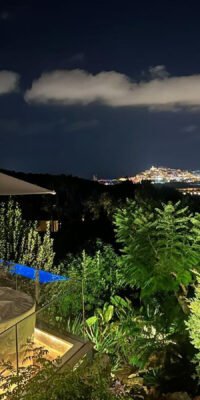 Incantevole villa con vista sul mare e licenza di affitto a Can Furnet Incantevole villa con vista sul mare e licenza di affitto a Can Furnet