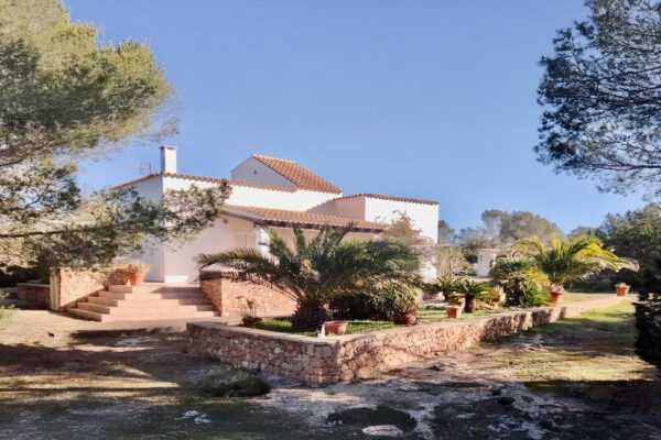 Property with touristic rental license in Formentera