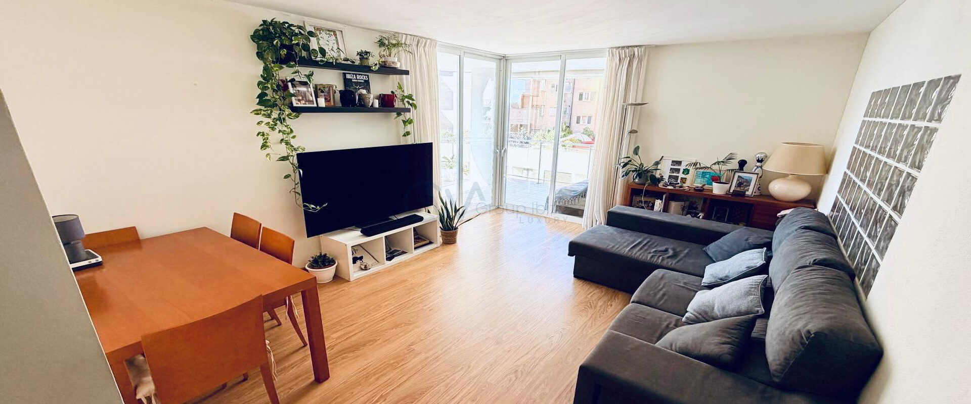 Apartment with spacious terrace in Marina Botafoch