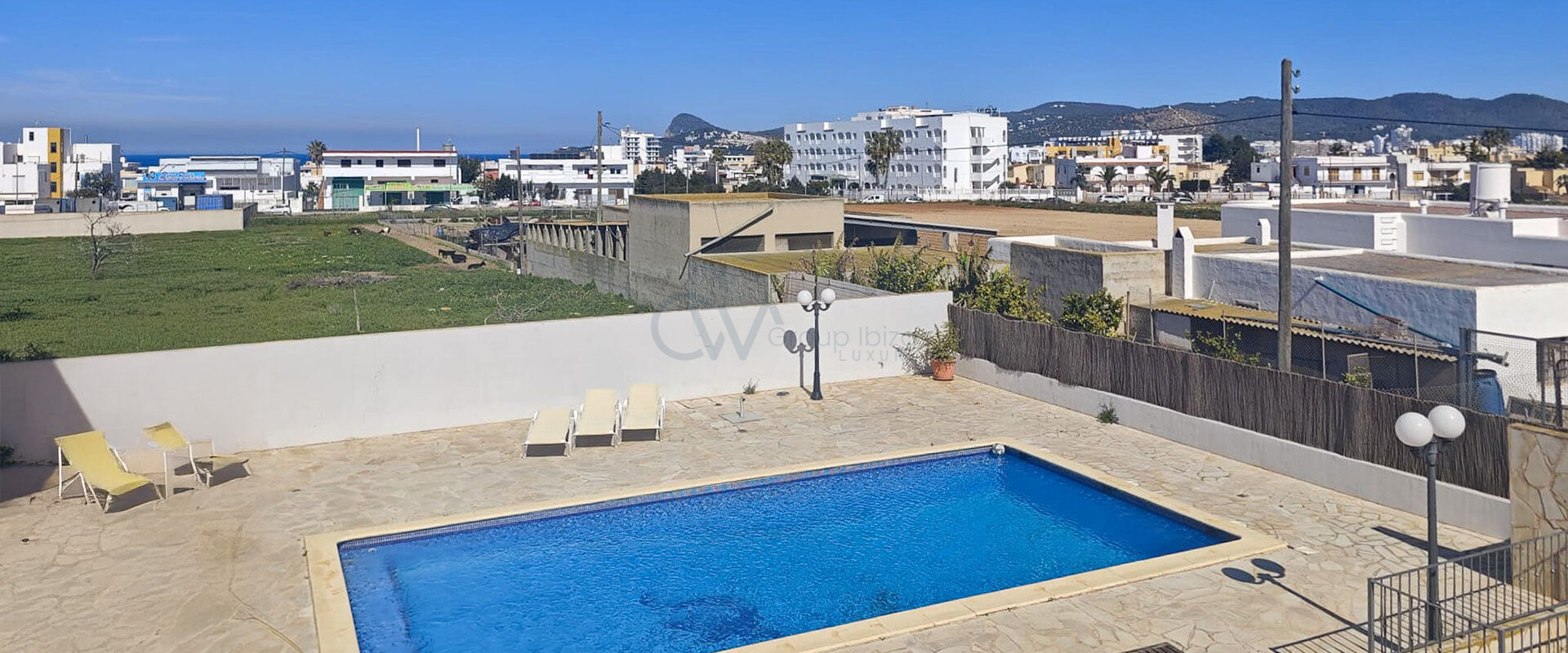 Opportunity, villa with pool near Cala de Bou