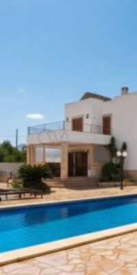 Opportunity, villa with pool near Cala de Bou Opportunity, villa with pool near Cala de Bou