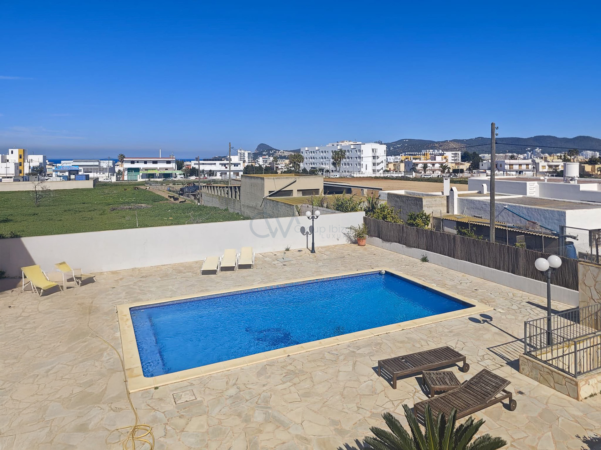 Opportunity, villa with pool near Cala de Bou