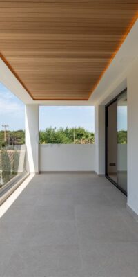 Villa mediterranea in stile contemporaneo nei pressi di Niu Blau Villa mediterranea in stile contemporaneo nei pressi di Niu Blau
