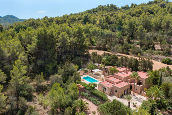 Elegant Mediterranean Villa with Guest House in San Agustín