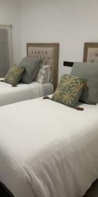 Esclusivo appartamento al piano terra a Cala Tarida Esclusivo appartamento al piano terra a Cala Tarida