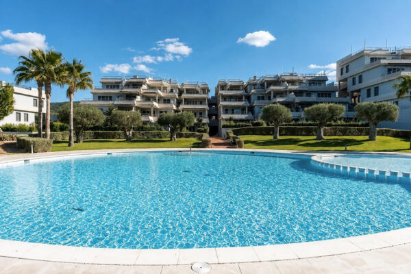 Exclusive ground-floor apartment in Cala Tarida