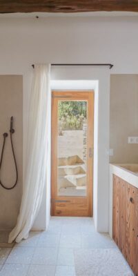 Authentic Private Finca Estate with 55,600 m² Authentic Private Finca Estate with 55,600 m²