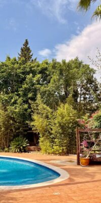Charming Mediterranean Estate walk-in distance to the Beach Charming Mediterranean Estate walk-in distance to the Beach