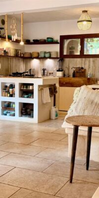 Charming Mediterranean Estate walk-in distance to the Beach Charming Mediterranean Estate walk-in distance to the Beach