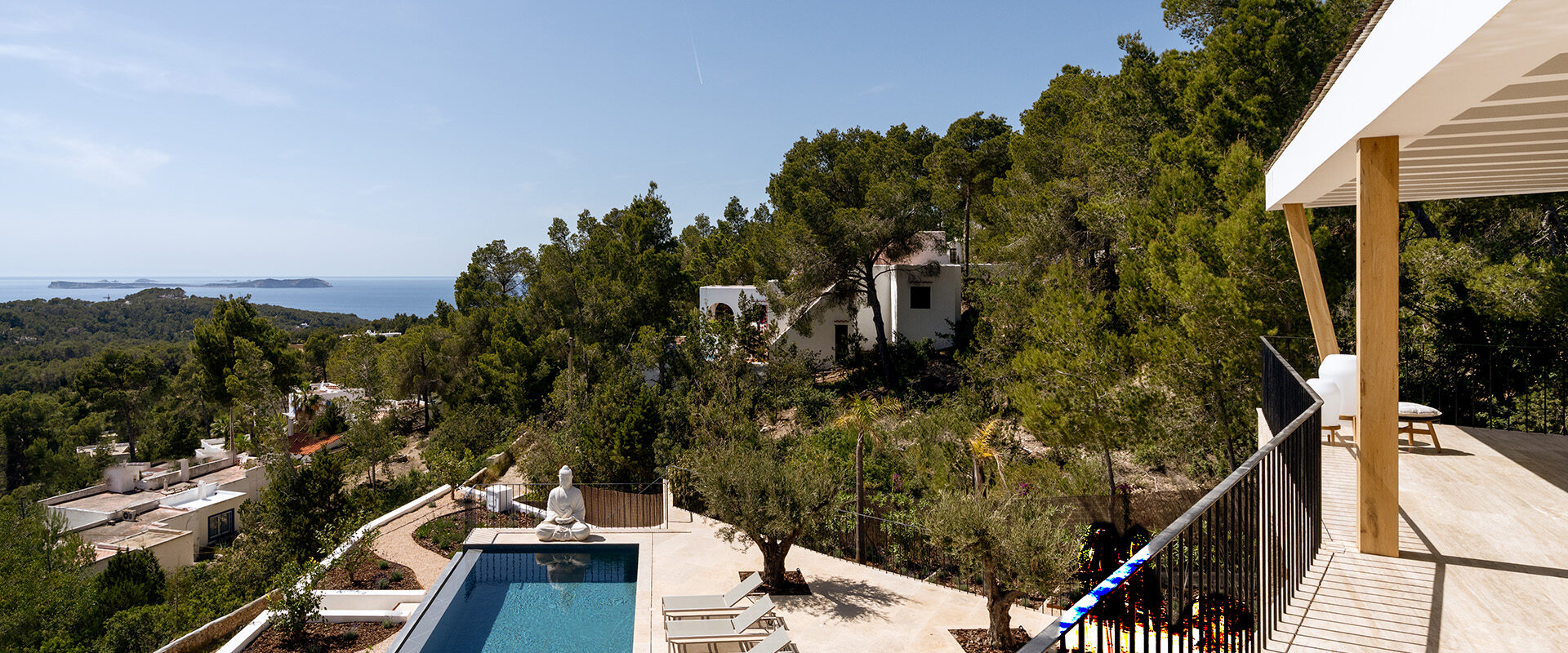Contemporary Luxury Villa with Infinity Pool in Cala Salada