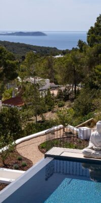 Villa di lusso contemporanea con piscina a sfioro a Cala Salada Villa di lusso contemporanea con piscina a sfioro a Cala Salada