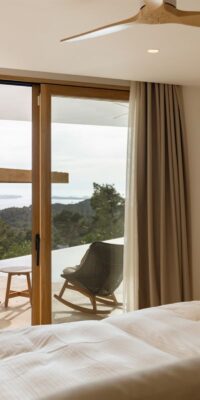 Villa di lusso contemporanea con piscina a sfioro a Cala Salada Villa di lusso contemporanea con piscina a sfioro a Cala Salada