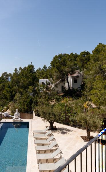 Contemporary Luxury Villa with Infinity Pool in Cala Salada