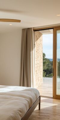 Villa di lusso contemporanea con piscina a sfioro a Cala Salada Villa di lusso contemporanea con piscina a sfioro a Cala Salada