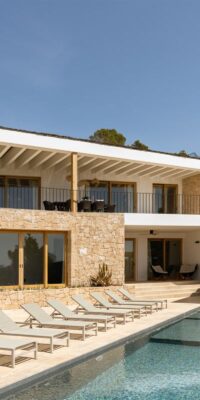 Villa di lusso contemporanea con piscina a sfioro a Cala Salada Villa di lusso contemporanea con piscina a sfioro a Cala Salada