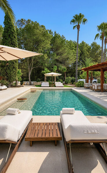 Historic Luxury Finca with 9 En-Suite Bedrooms