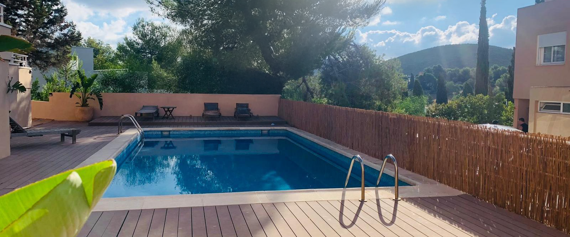 Spectacular fully renovated apartment on Roca Llisa golf course