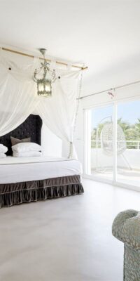 Contemporary villa with tourist licence in Siesta Contemporary villa with tourist licence in Siesta