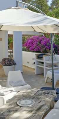 Contemporary villa with tourist licence in Siesta Contemporary villa with tourist licence in Siesta