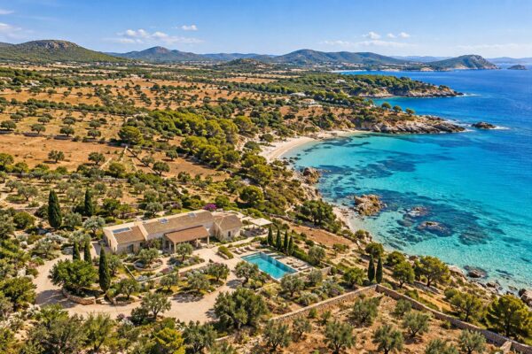 Countryside House with Pool for Long-Term Rent in Ibiza