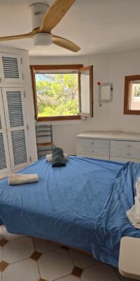 Seafront Townhouse with Panoramic Sunset Views Seafront Townhouse with Panoramic Sunset Views